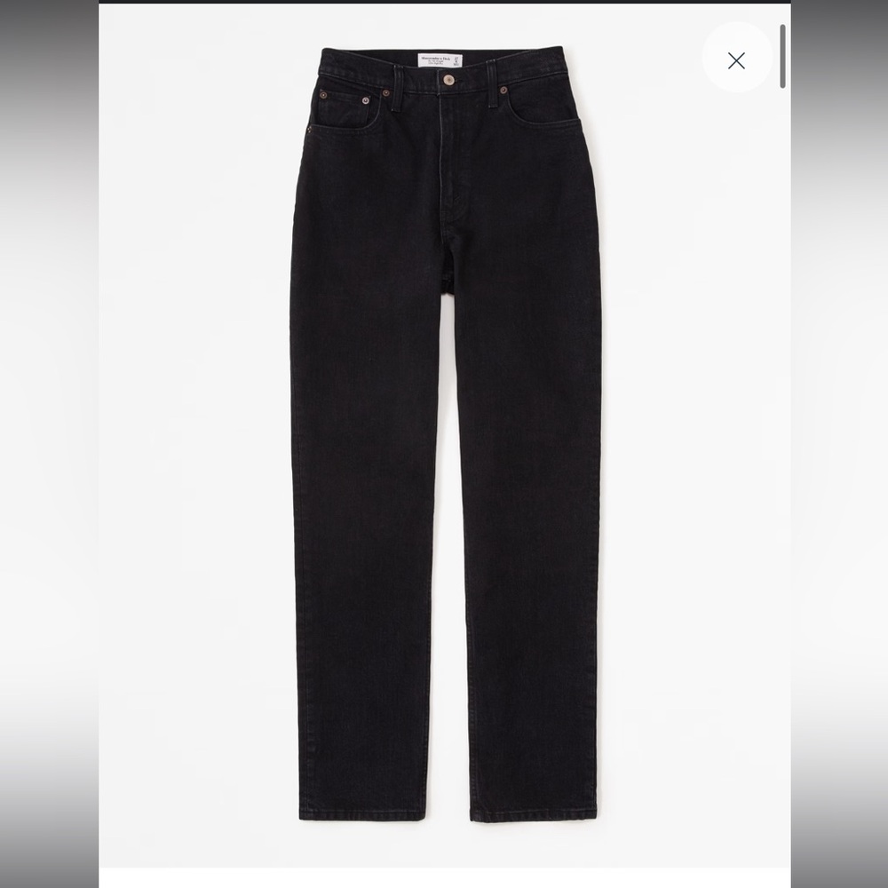NWT Curve Love Ultra High Rise 90s Straight Jean - Saturated Black